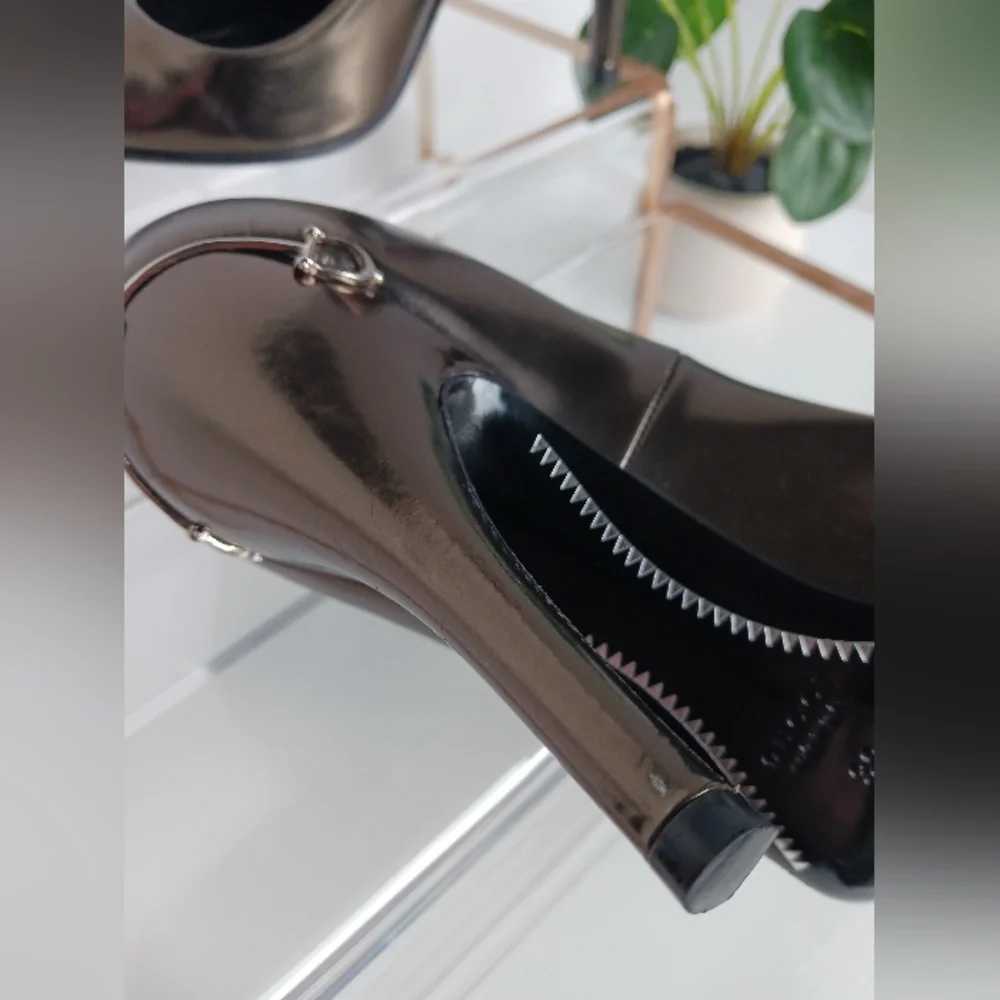 Gucci - Leather High-Heel Pumps